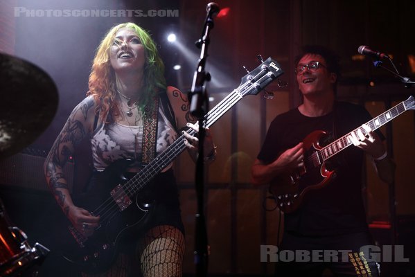 FRANKIE AND THE WITCH FINGERS - 2023-08-08 - PARIS - Supersonic - Nicole Smith - Dylan Sizemore